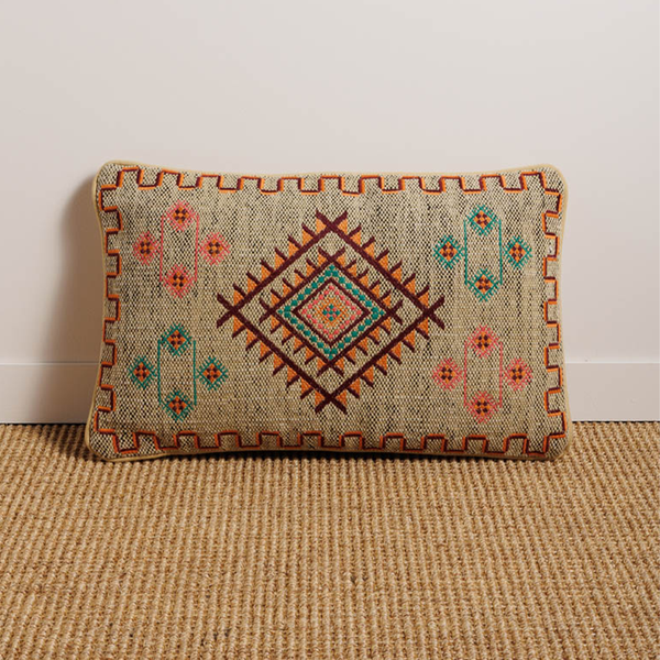 Coussin brodé