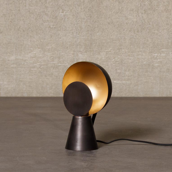Petite Lampe Hide and Seek